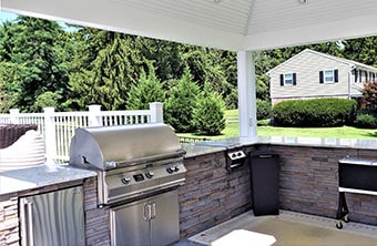 Outdoor Kitchens